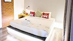 Zen Rooms Eden Parade Batu Feringgi Hotel