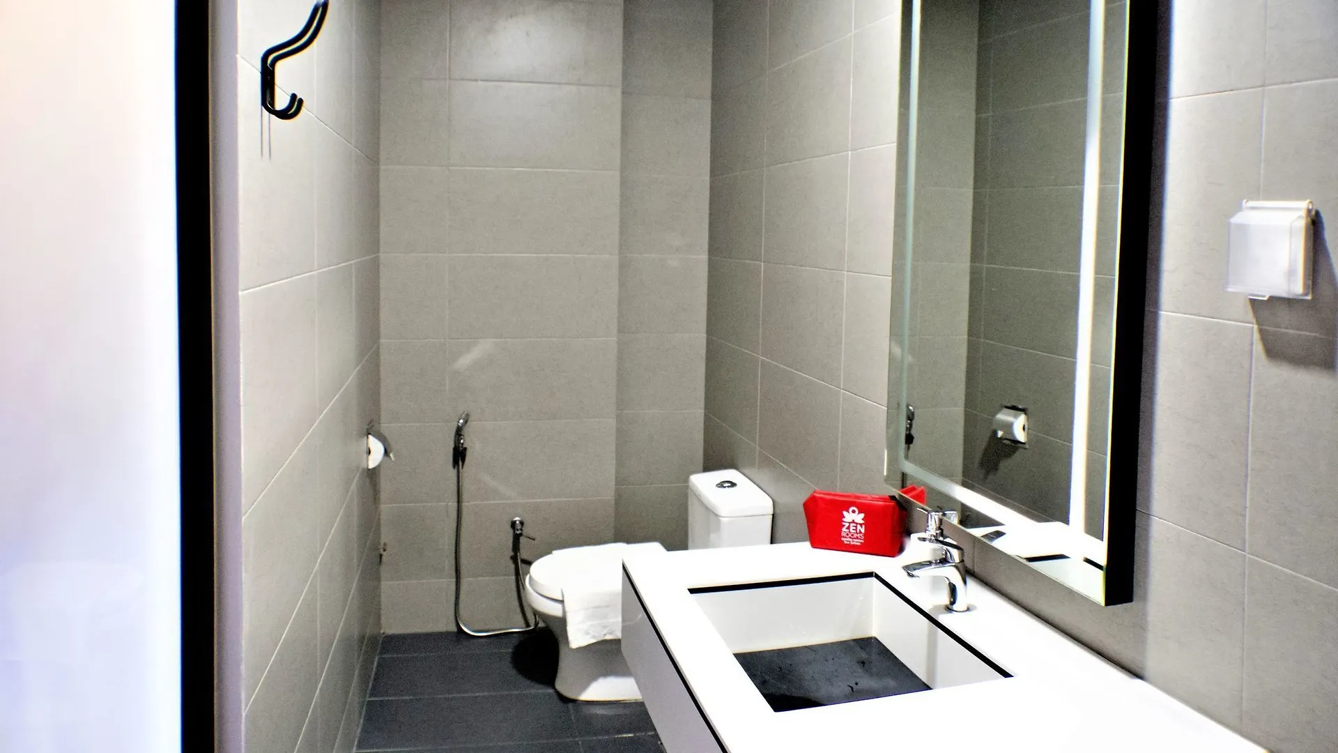 Zen Rooms Eden Parade Batu Feringgi 3*,  Ma­lay­sia
